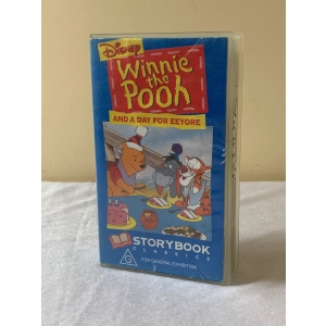 Winnie the Pooh - And a day for Everyone (VHS Kids Movie)