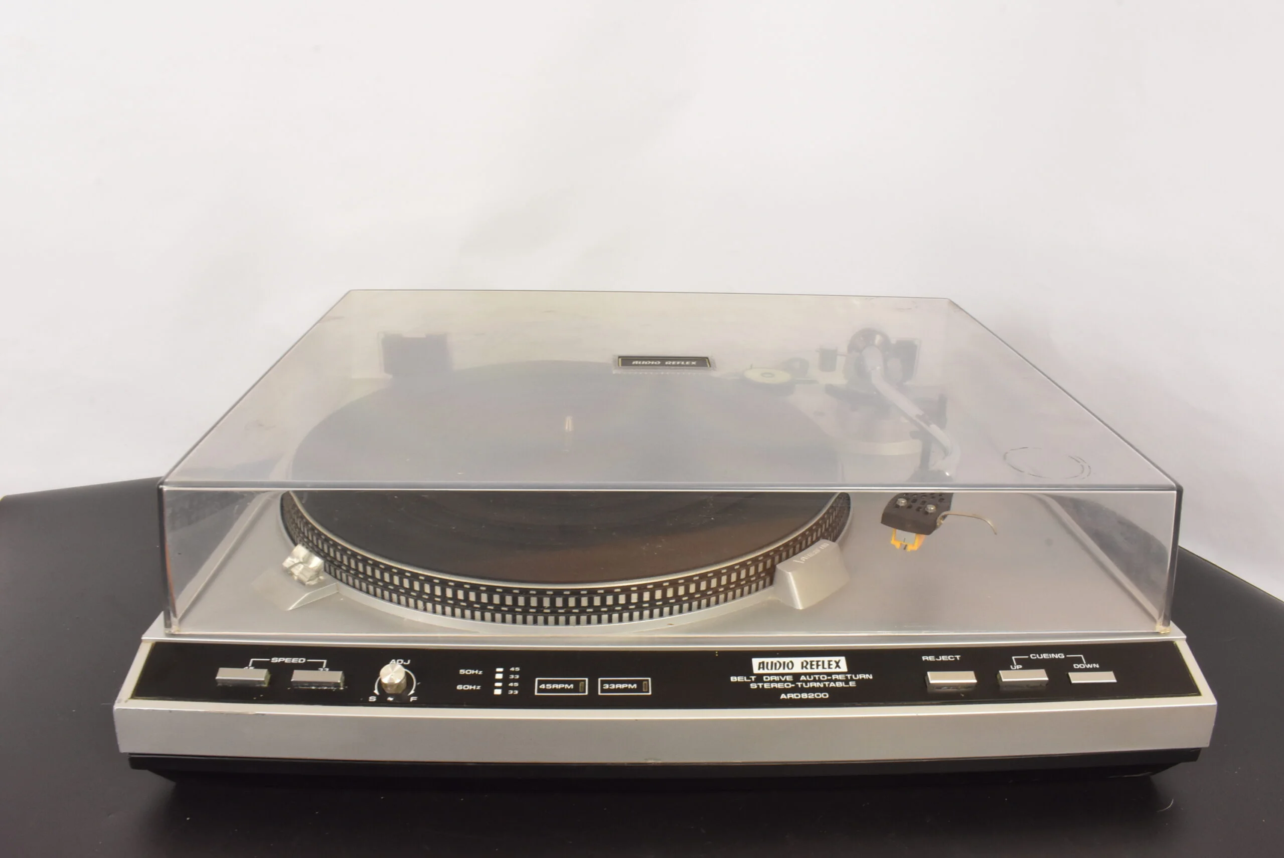 AudioReflex ARD8200 Turntable - Image 2