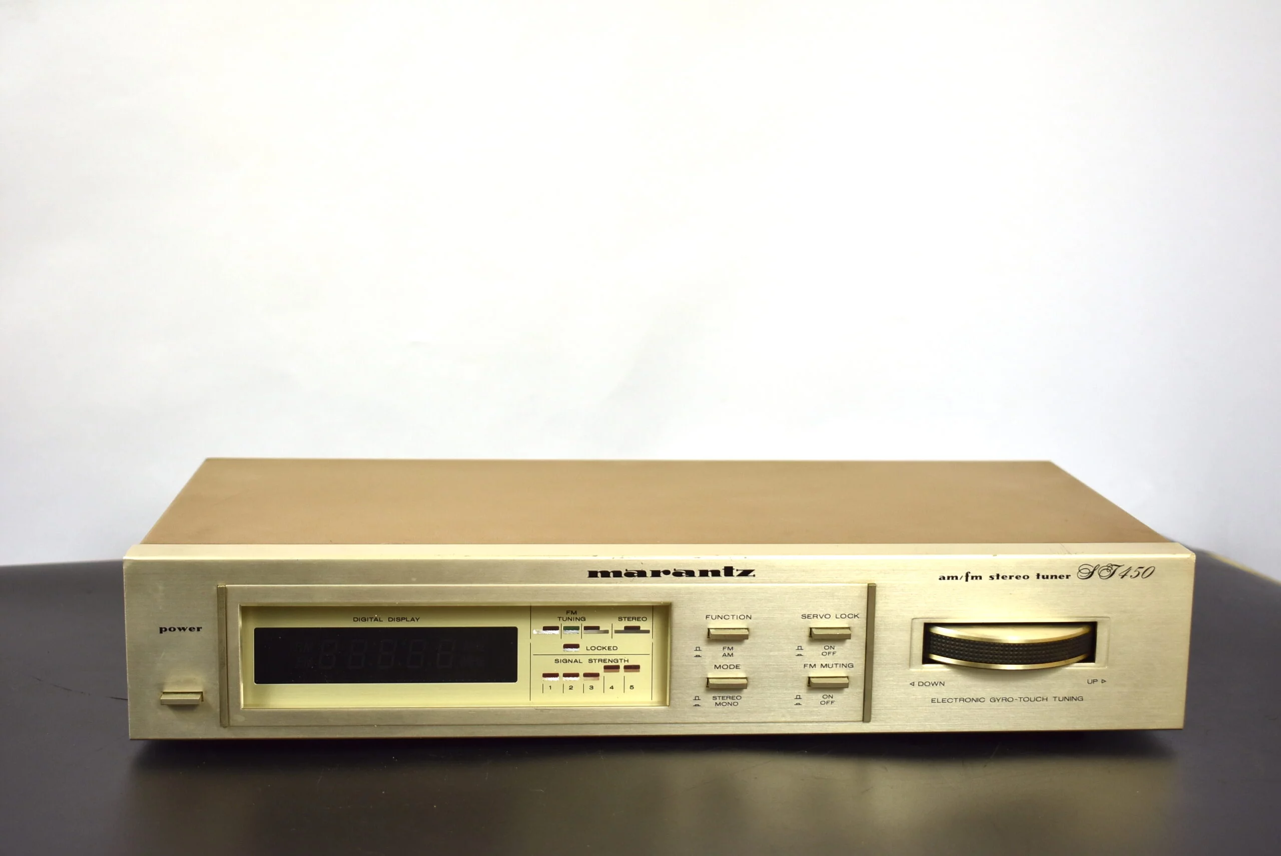 Marantz ST450 Tuner - Image 2