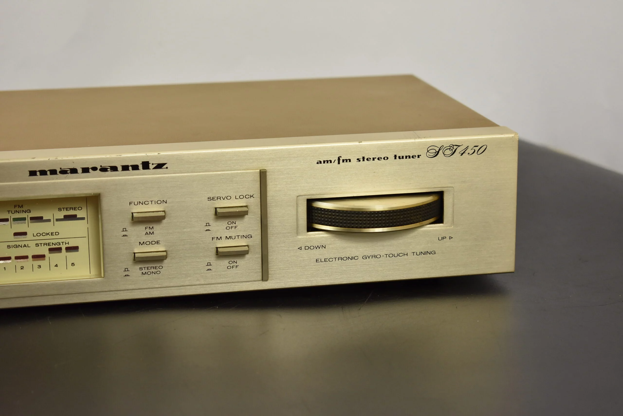 Marantz ST450 Tuner - Image 3