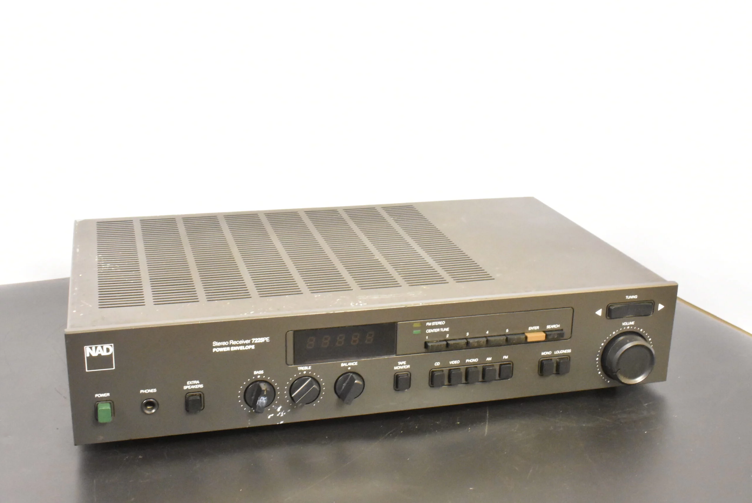 NAD 7225PE Audiophile Receiver