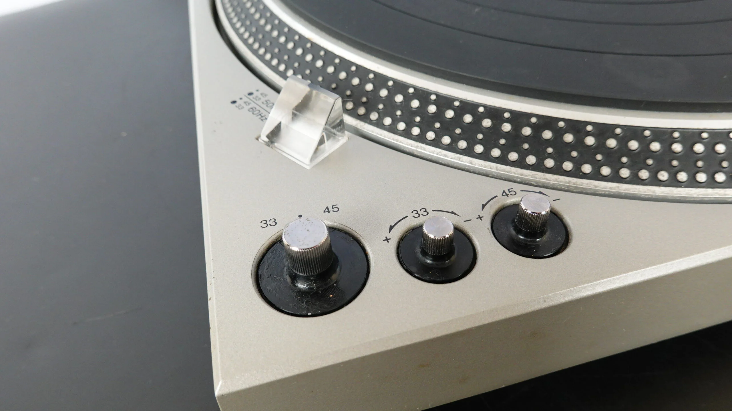 Technics SL-1800 - Image 5