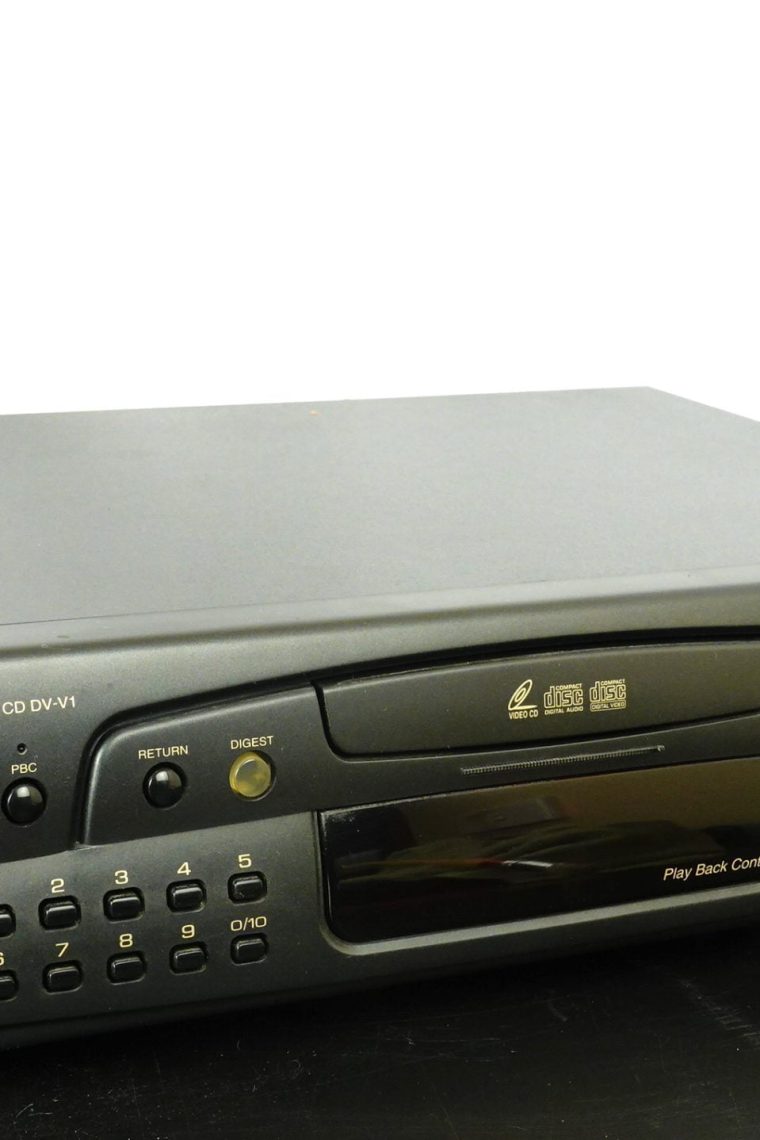 DeNova DV-1  CD / Video CD / Karaoke Player