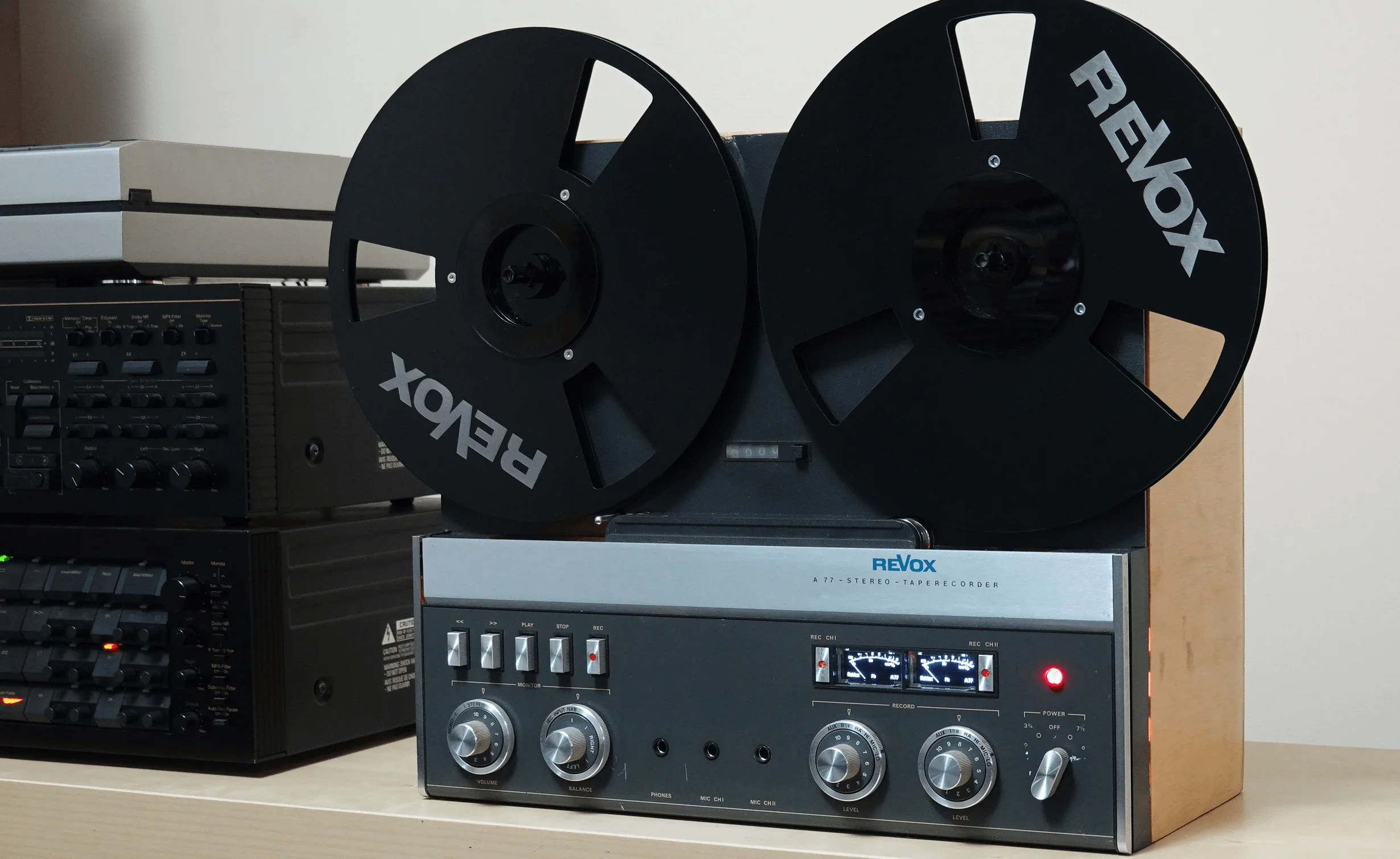 ReVox A77 10.5" 4-Track Reel to Reel (serviced + acessories) - Image 3