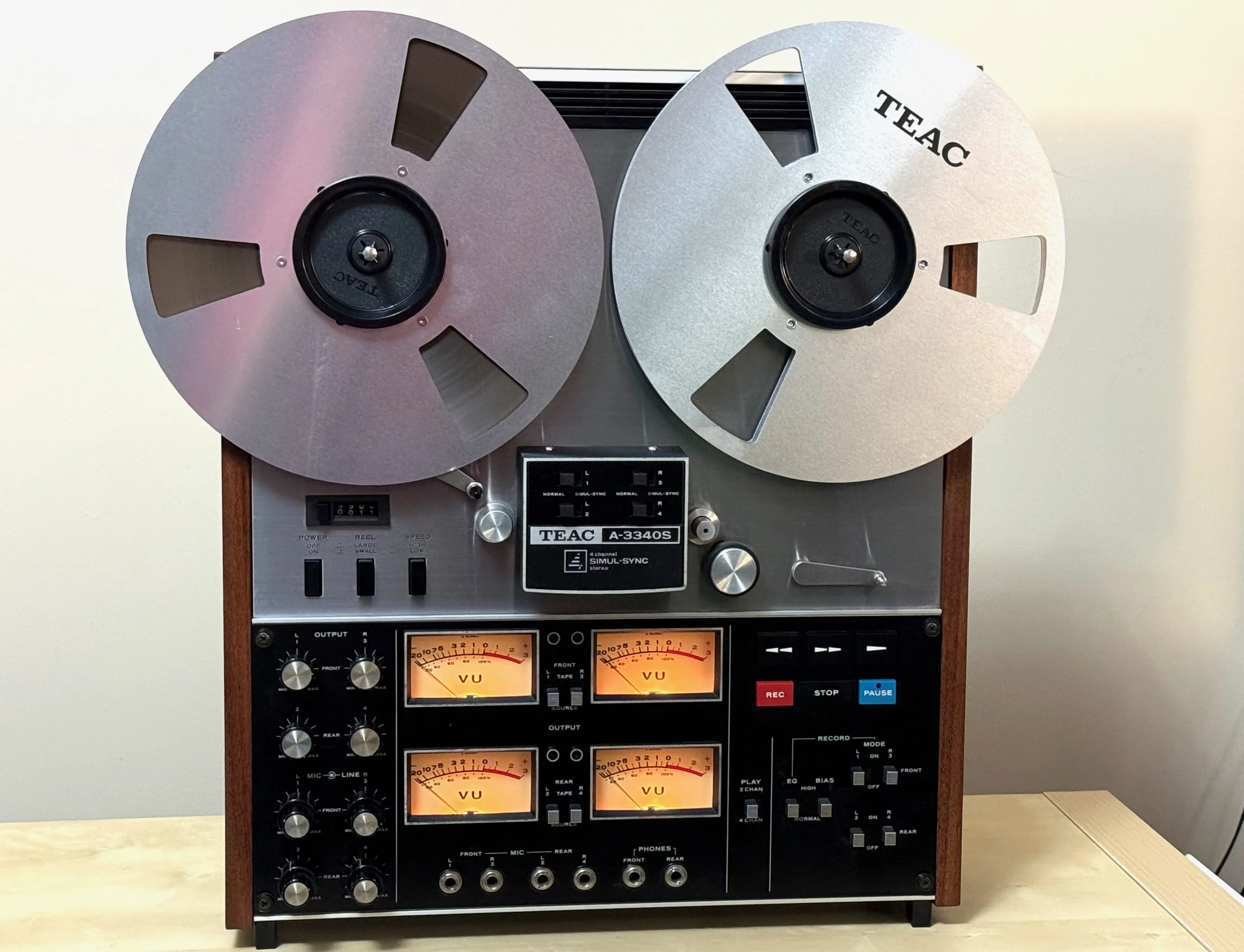 Teac A-3340S 4 Track Vintage Analogue Reel To Reel Tape Recorder