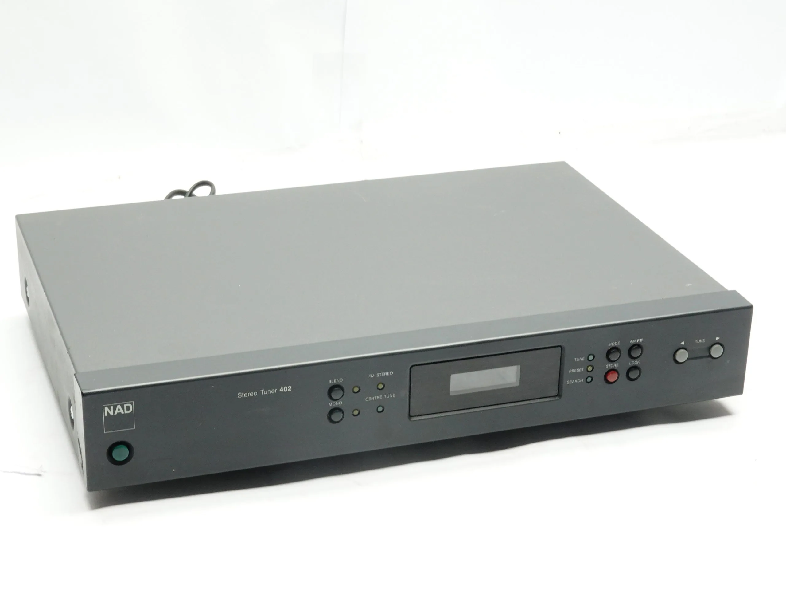 NAD 402 AM/FM Tuner