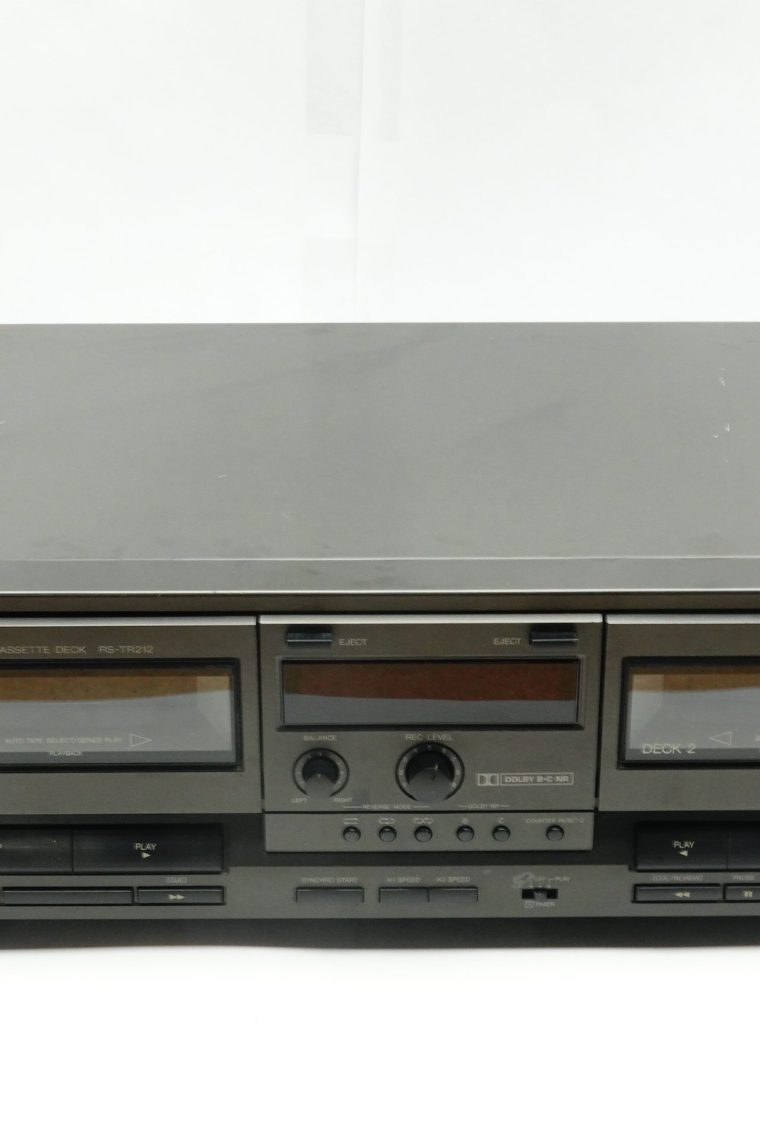 Technics RS-TR212 Double Cassette Deck - Image 2