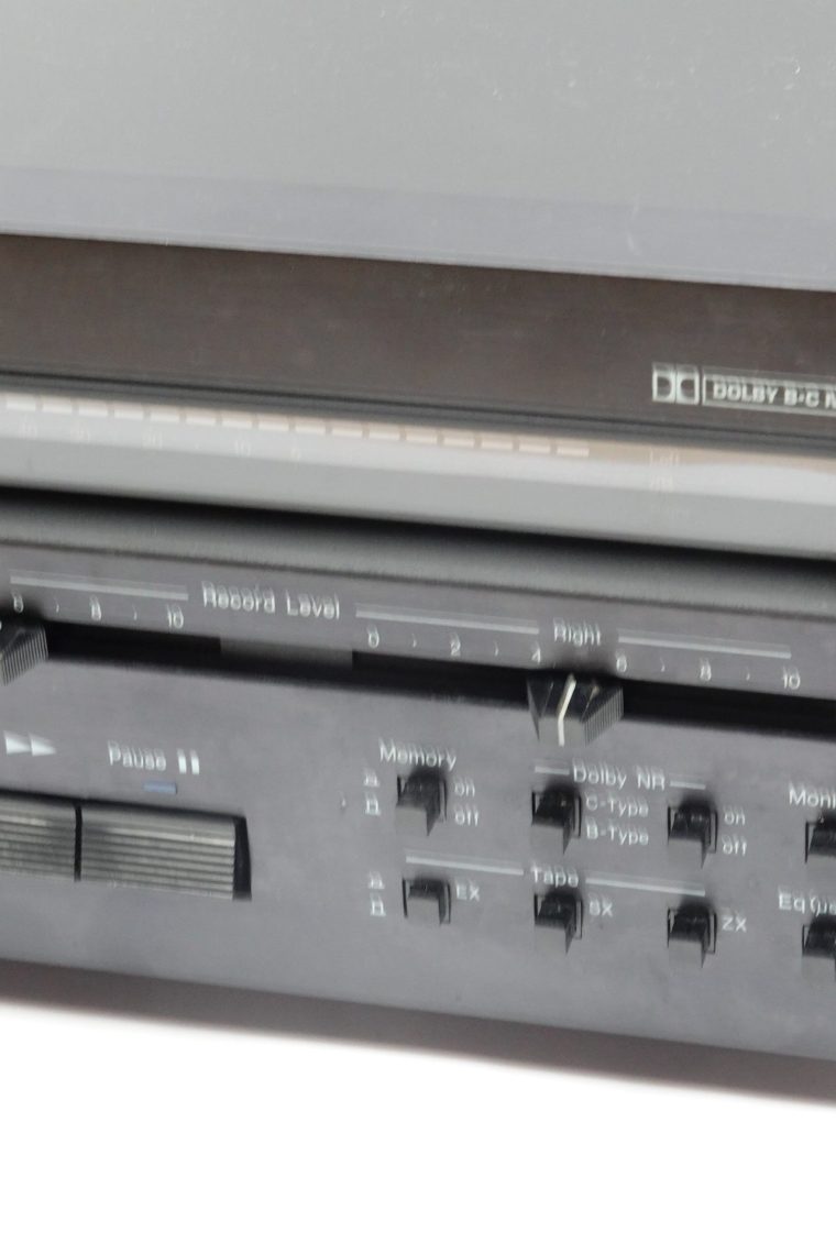 Nakamichi 482Z Audiophile 3 Head Cassette Deck - Image 3