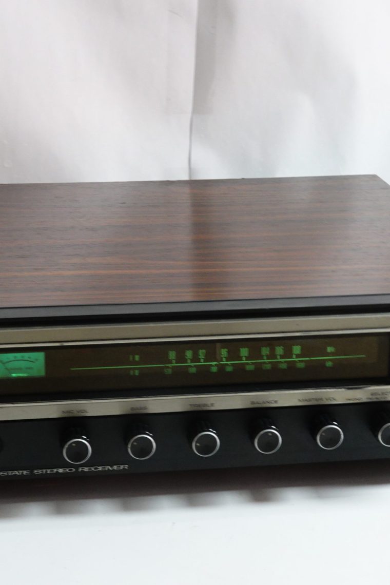 Onkyo Y-700 Receiver - Image 4