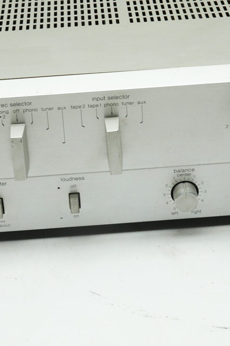 Technics SU-V3 Amplifier - Image 4