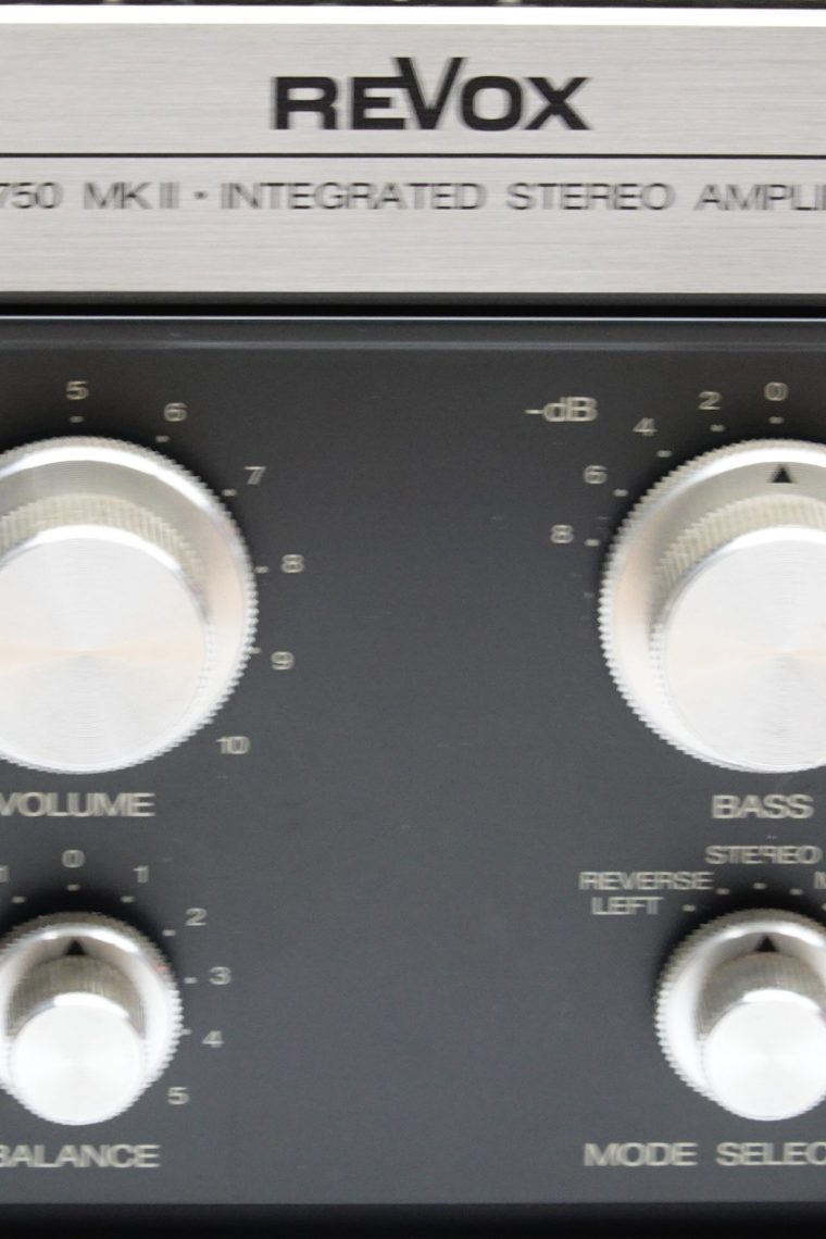 ReVox B750 MkII Audiophile Amplifier - Image 5