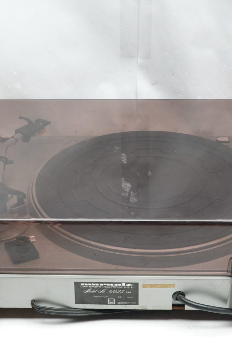 Marantz 6025 Semi-Automatic Turntable - Image 4