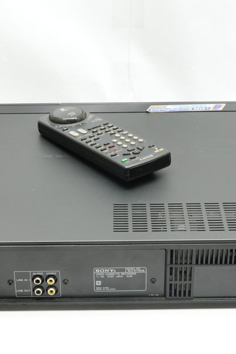 SONY DA Pro 4 Head VHS Recorder - Image 4