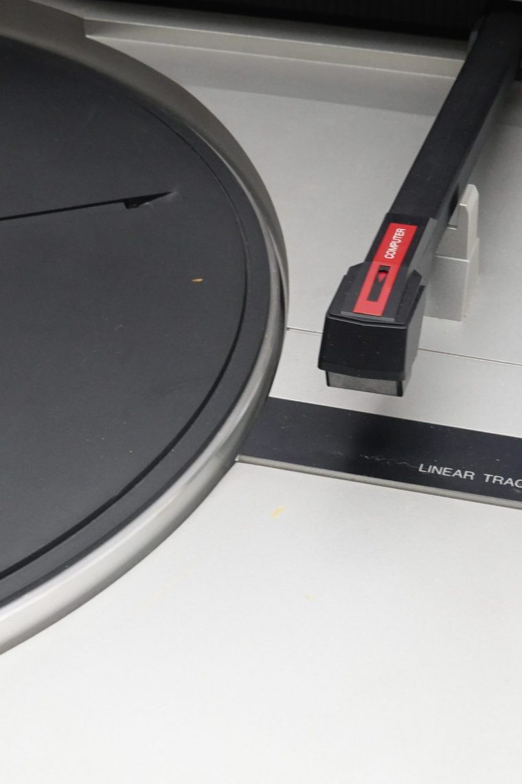 Sansui PL-40 Linear Tracking Turntable - Image 3