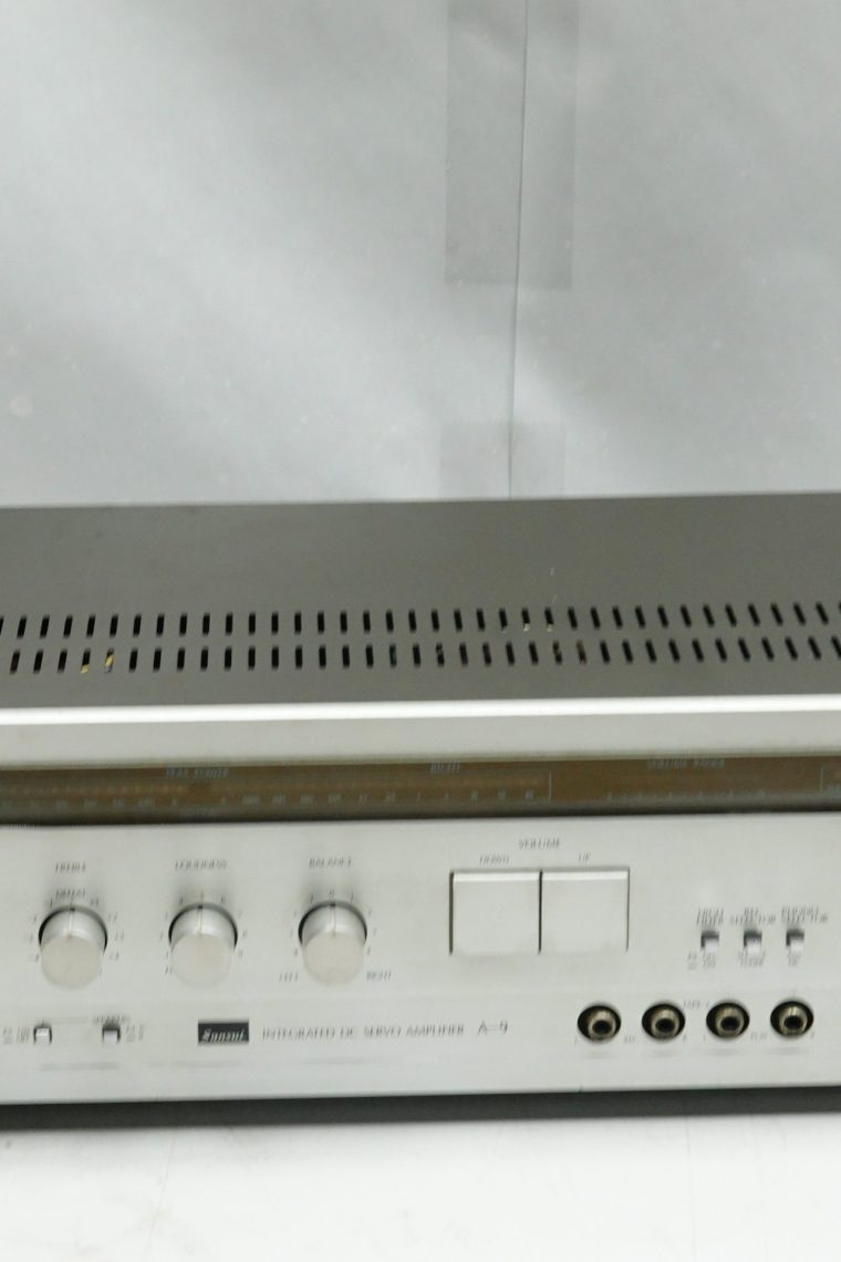 SANSUI A-9 Master Amplifier - Image 2