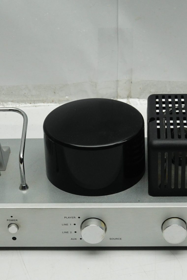 Fatman iTube Red-i Valve Amplifier - Image 2