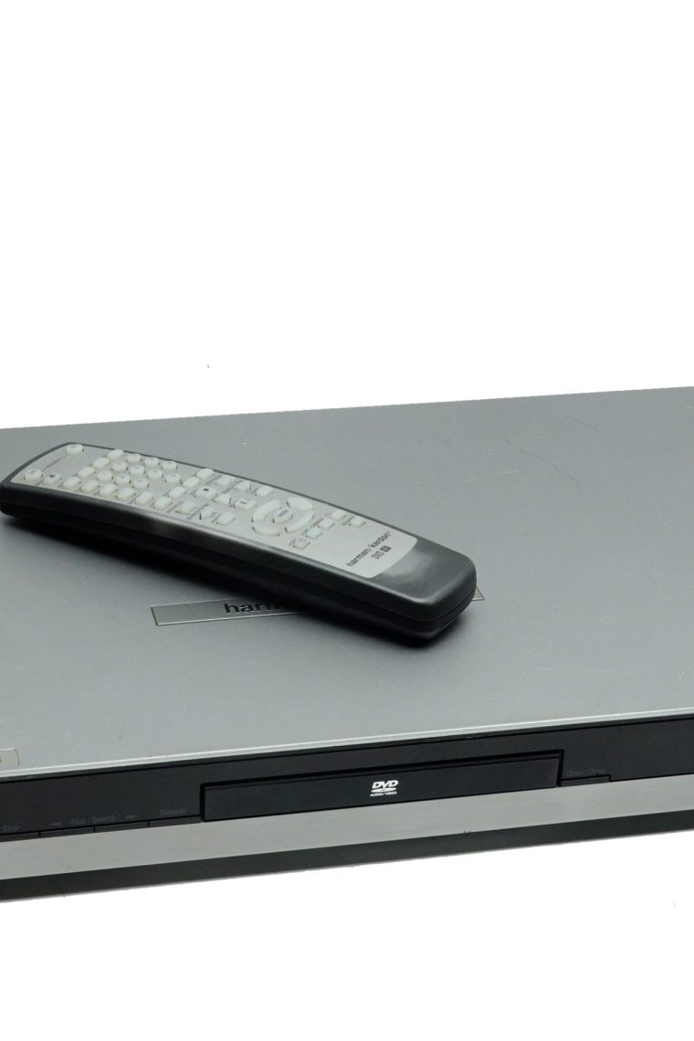 Harman Kardon DVD47/230 SACD / CD / DVD Player