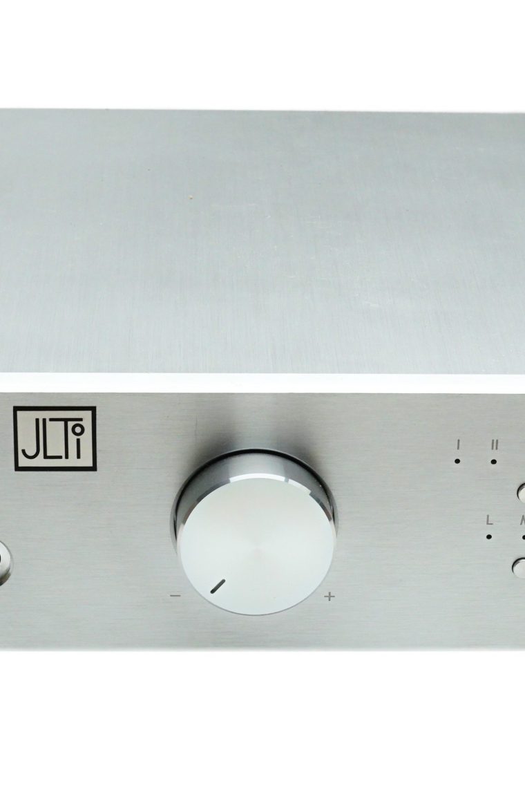 Burson Conductor 160D Pre-Amplifier / DAC - Image 2