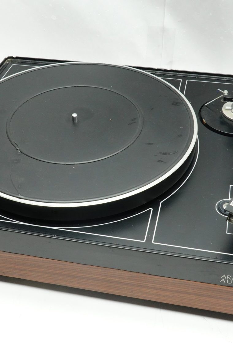 Ariston Audio RD11 Turntable - Image 3