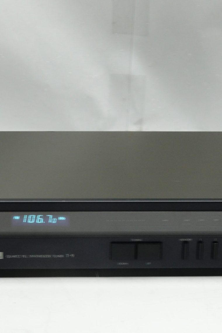 Sansui T-9 Tuner - Image 3