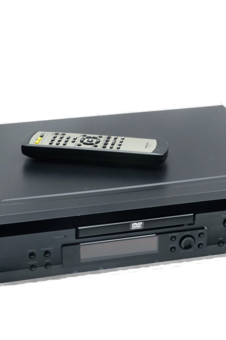 Integra DPS-6.5 CD / SACD / DVD Player