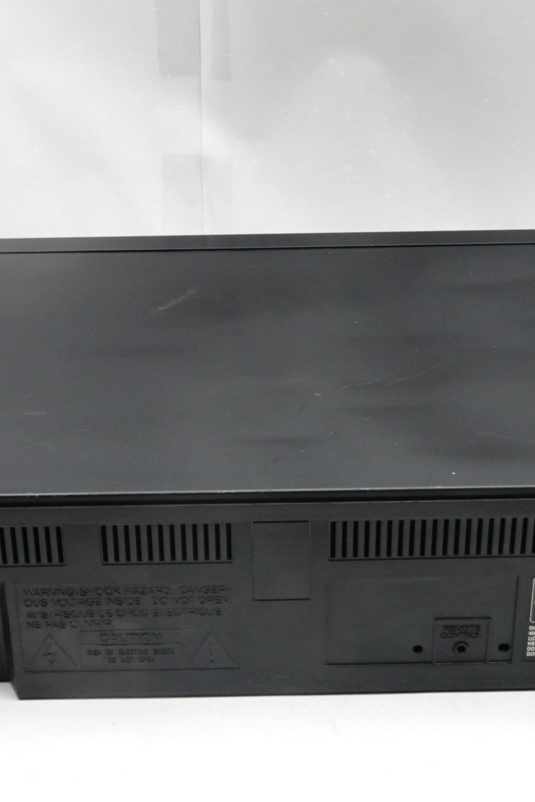 Denon DR-M12HR Auiophile Cassette Deck - Image 4