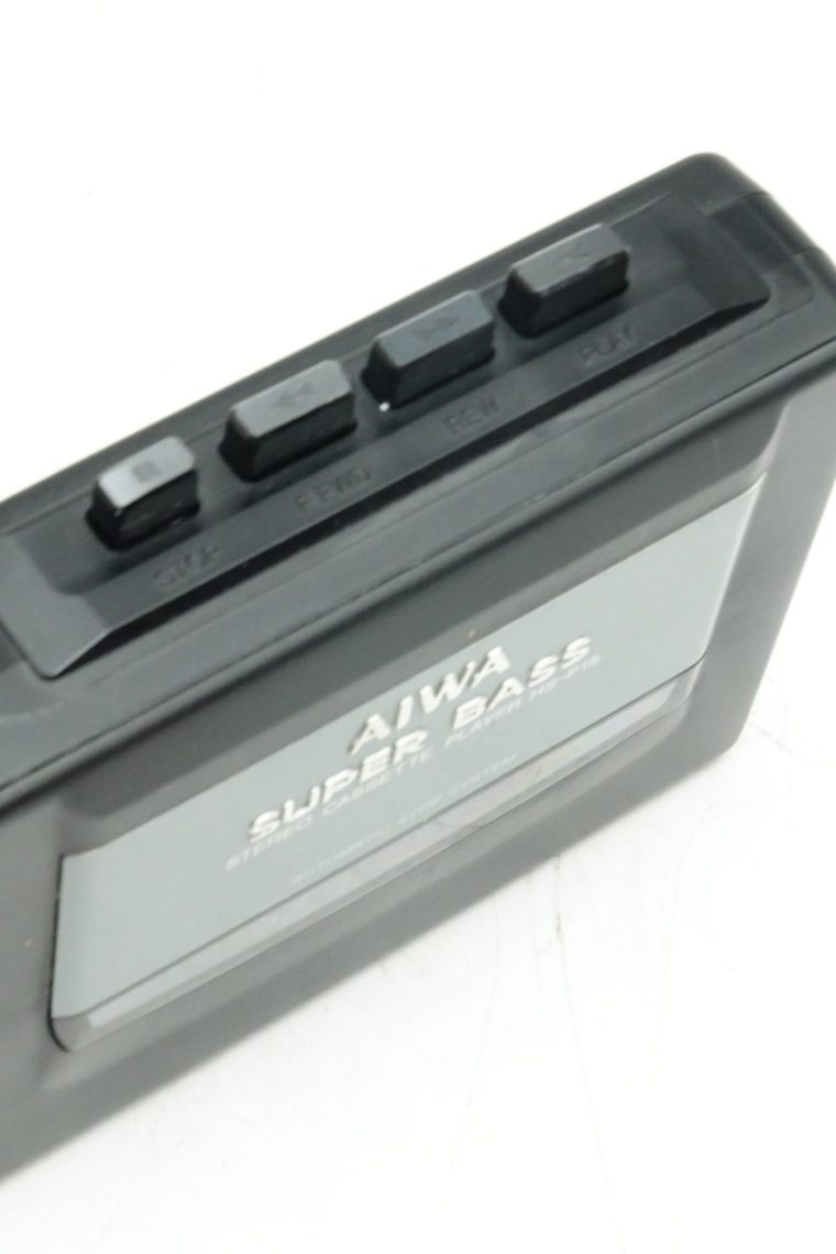 AIWA HS-P15 Walkman - Image 2