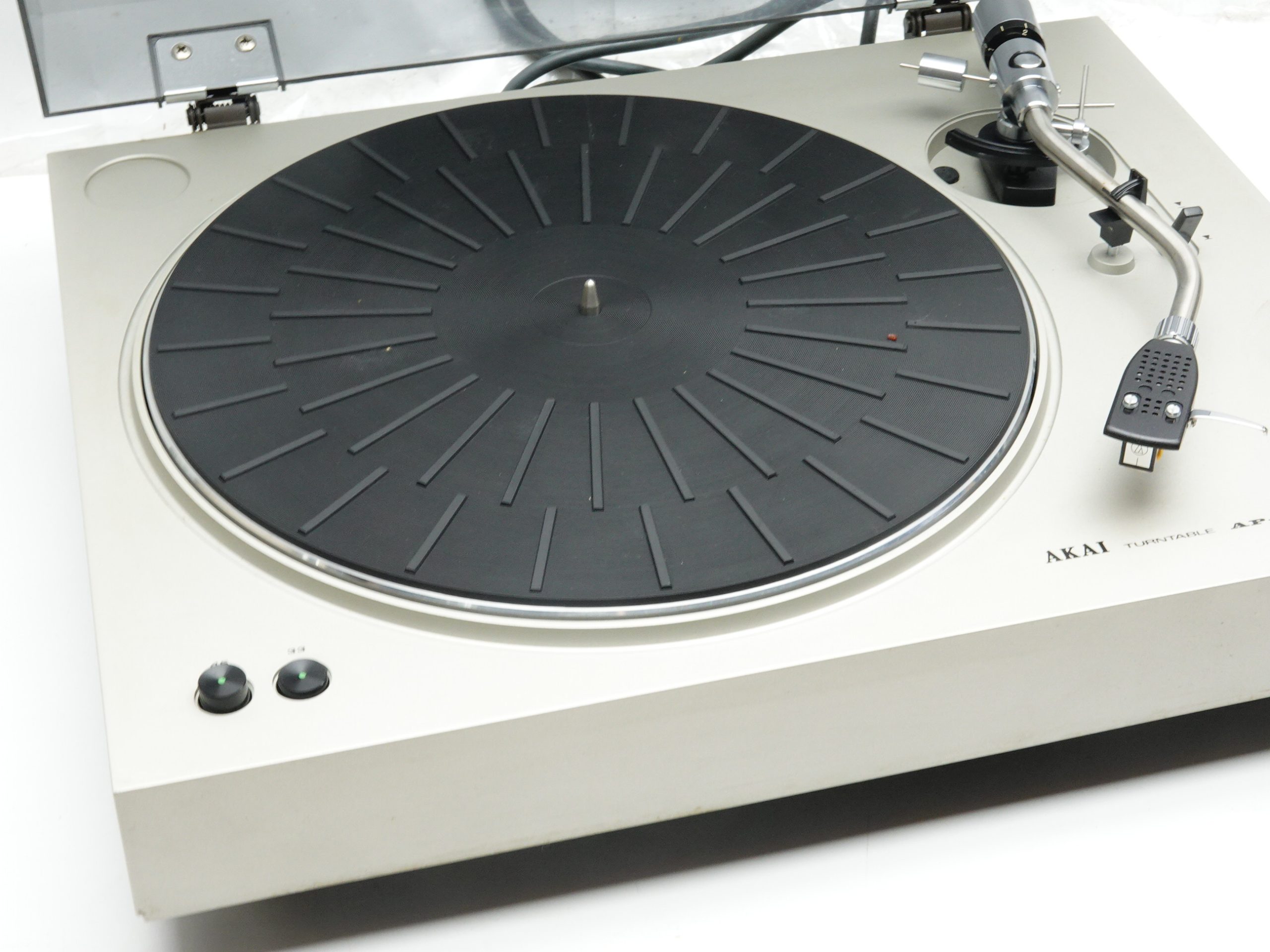 Akai AP-001c Turntable - Image 4