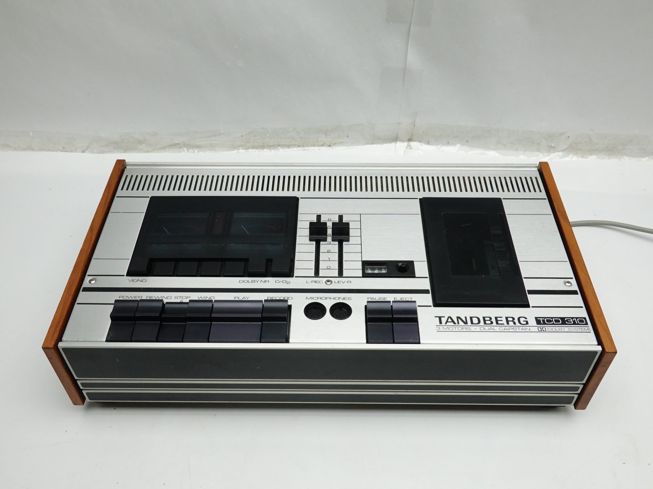 Tandberg TCD-310 Top Loader Cassette Deck - Image 2