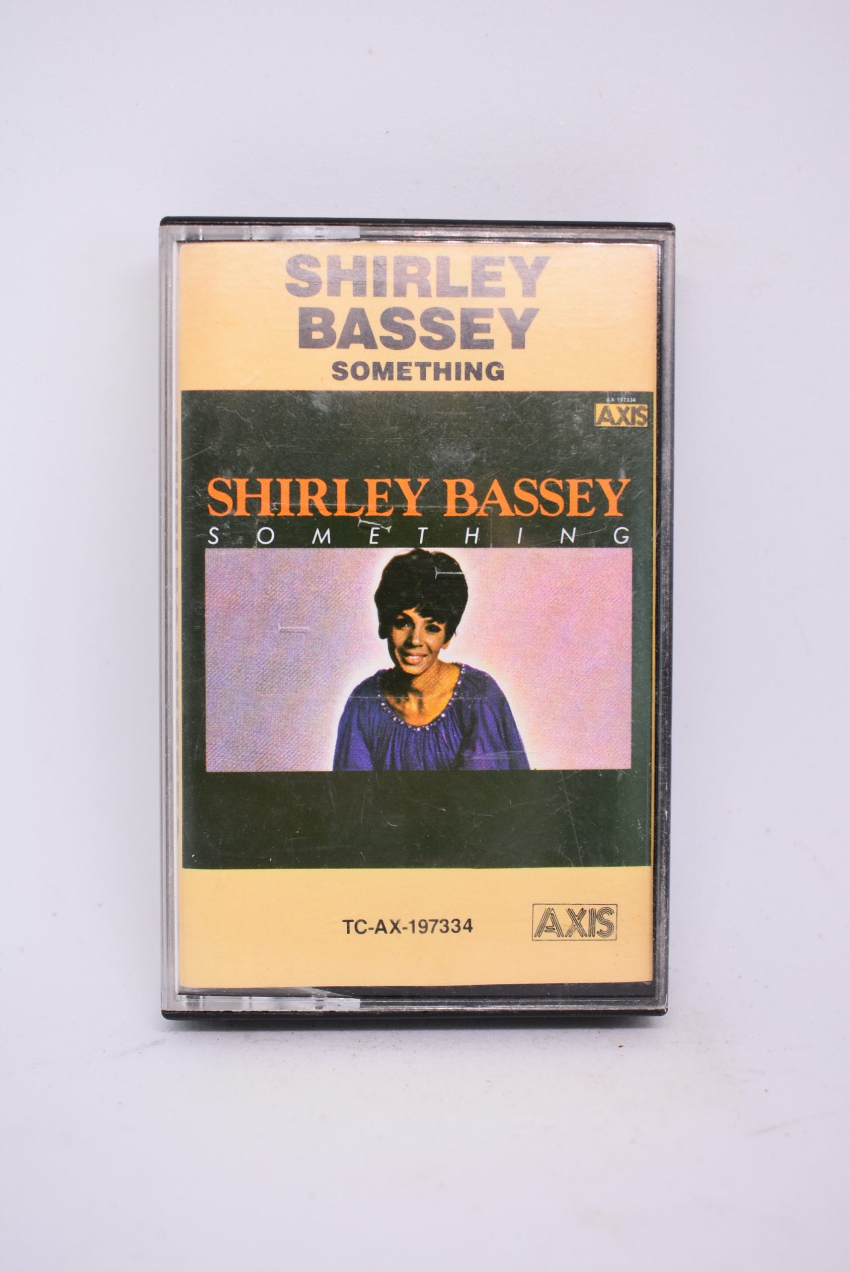 Shirley Bassey - Something