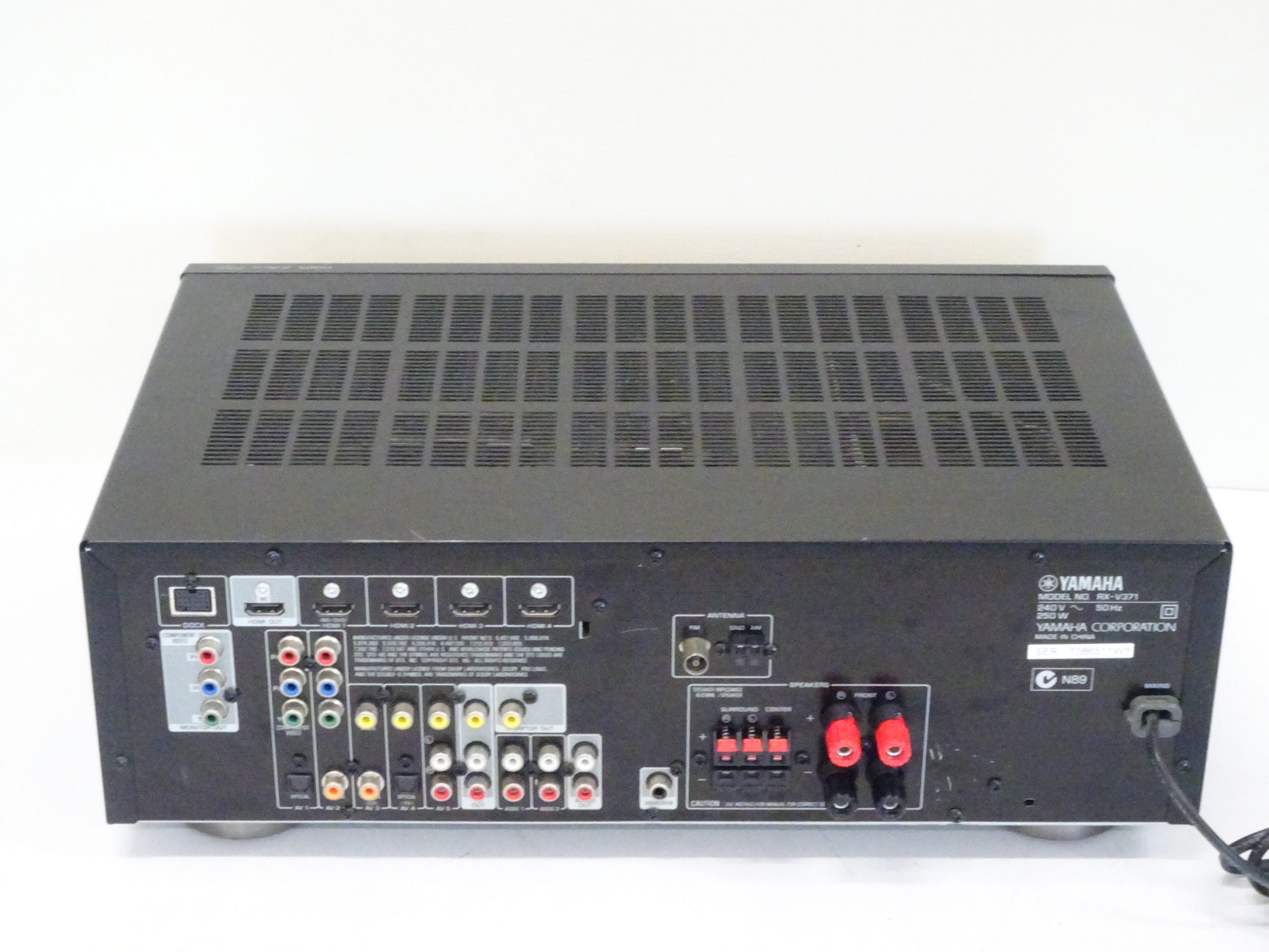 Yamaha RX-V371 Receiver (HDMI) - Image 3