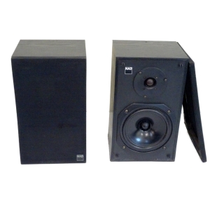NAD 8225 Audiophile Speakers