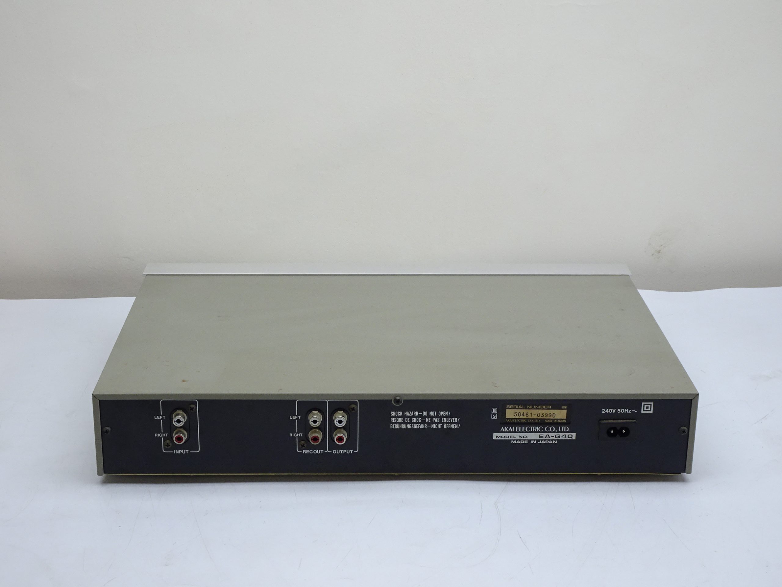 AKAI Equalizer EA-G40 - Image 3