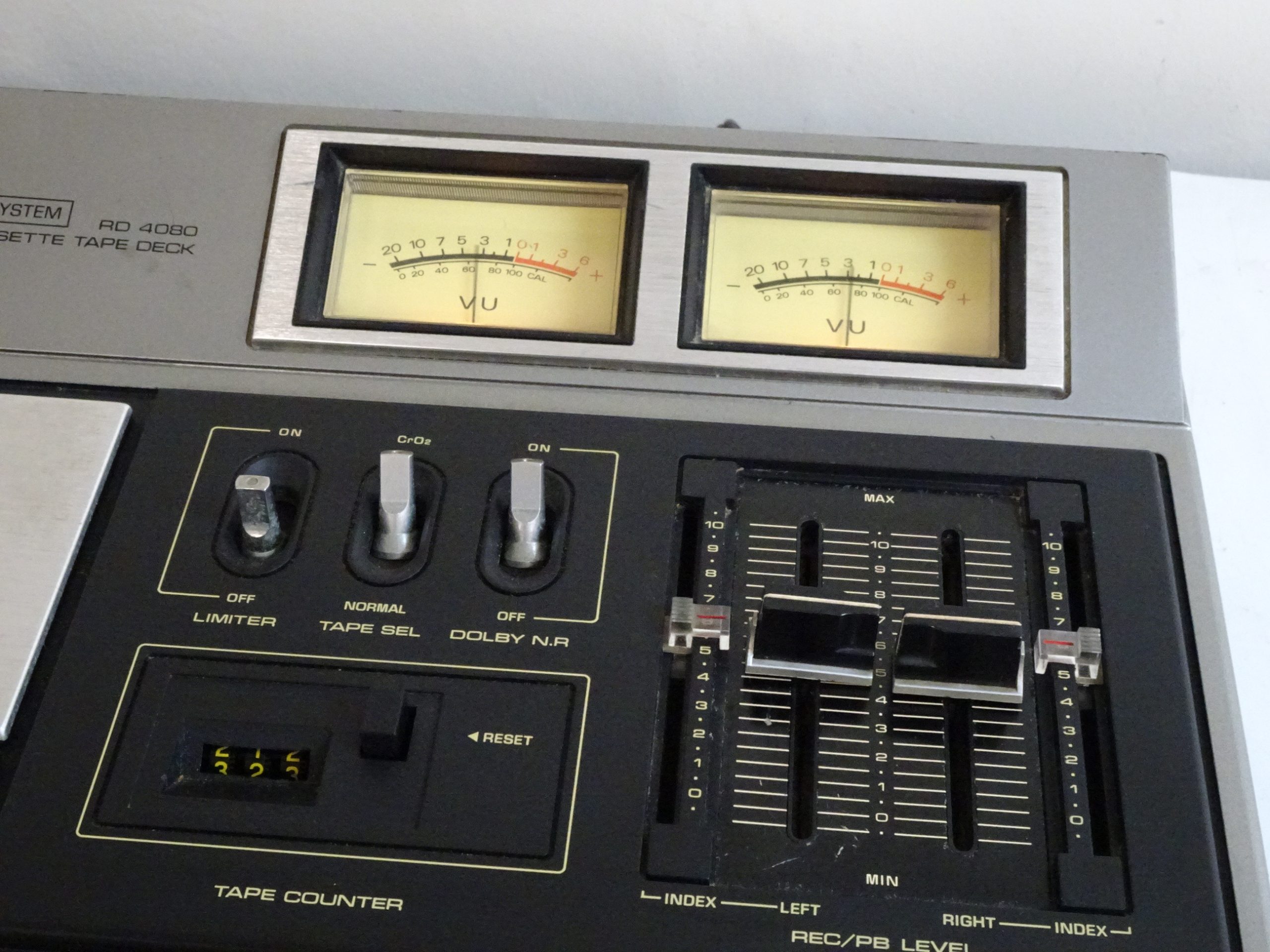 Sanyo RD4080 Top Loader Cassette Deck - Image 3