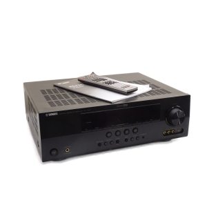 Yamaha RX-V565 HDMI Receiver