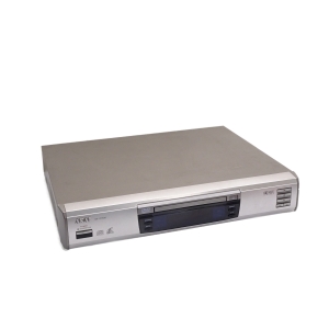 AKAI DV-P1500 CD / DVD Player