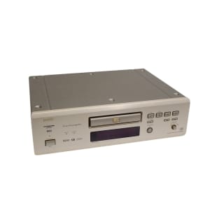 Pioneer DVD-3800 CD / HDCD / DVD Audio Player