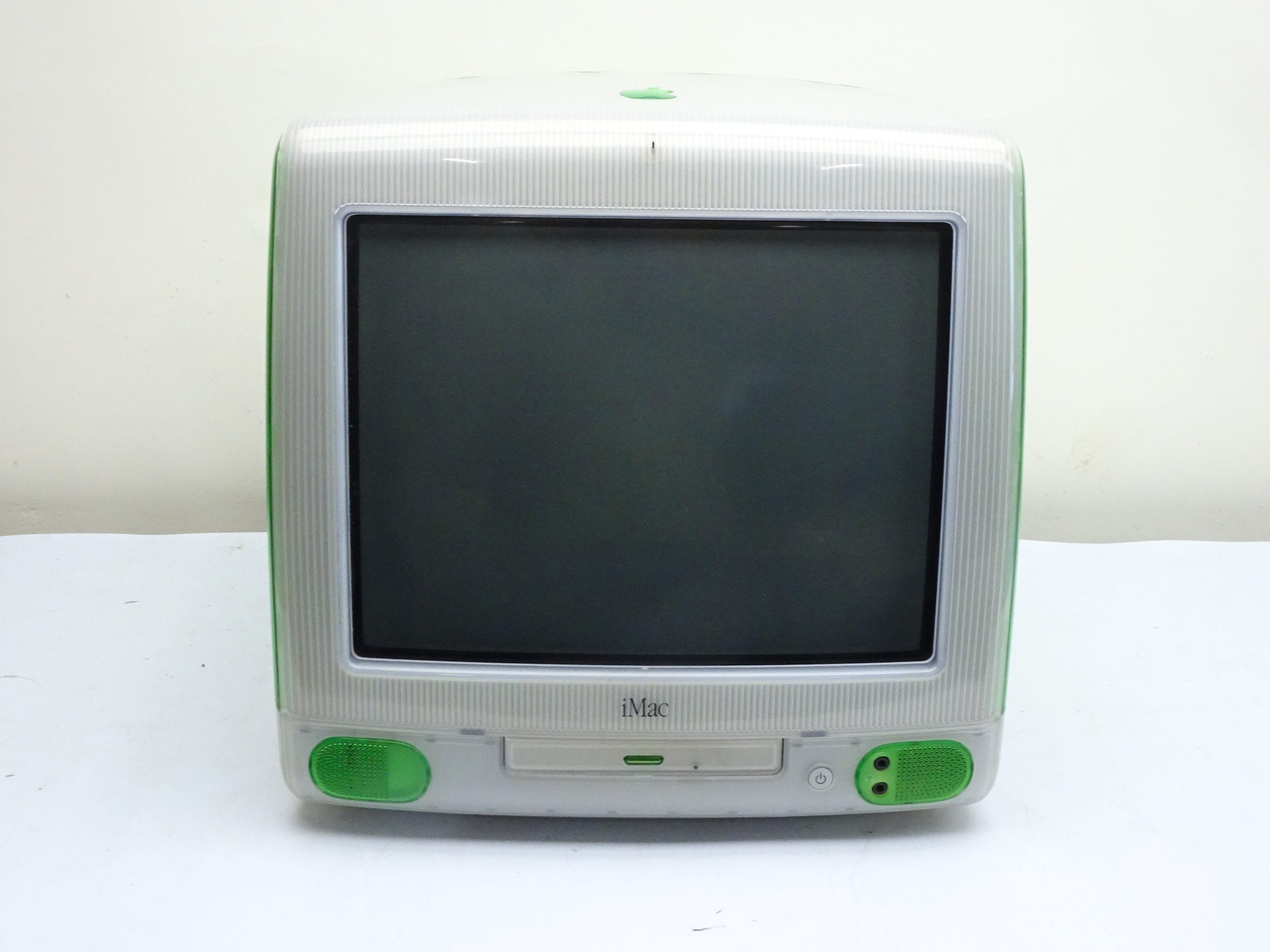 G3/333 iMac Lime Green - Image 2