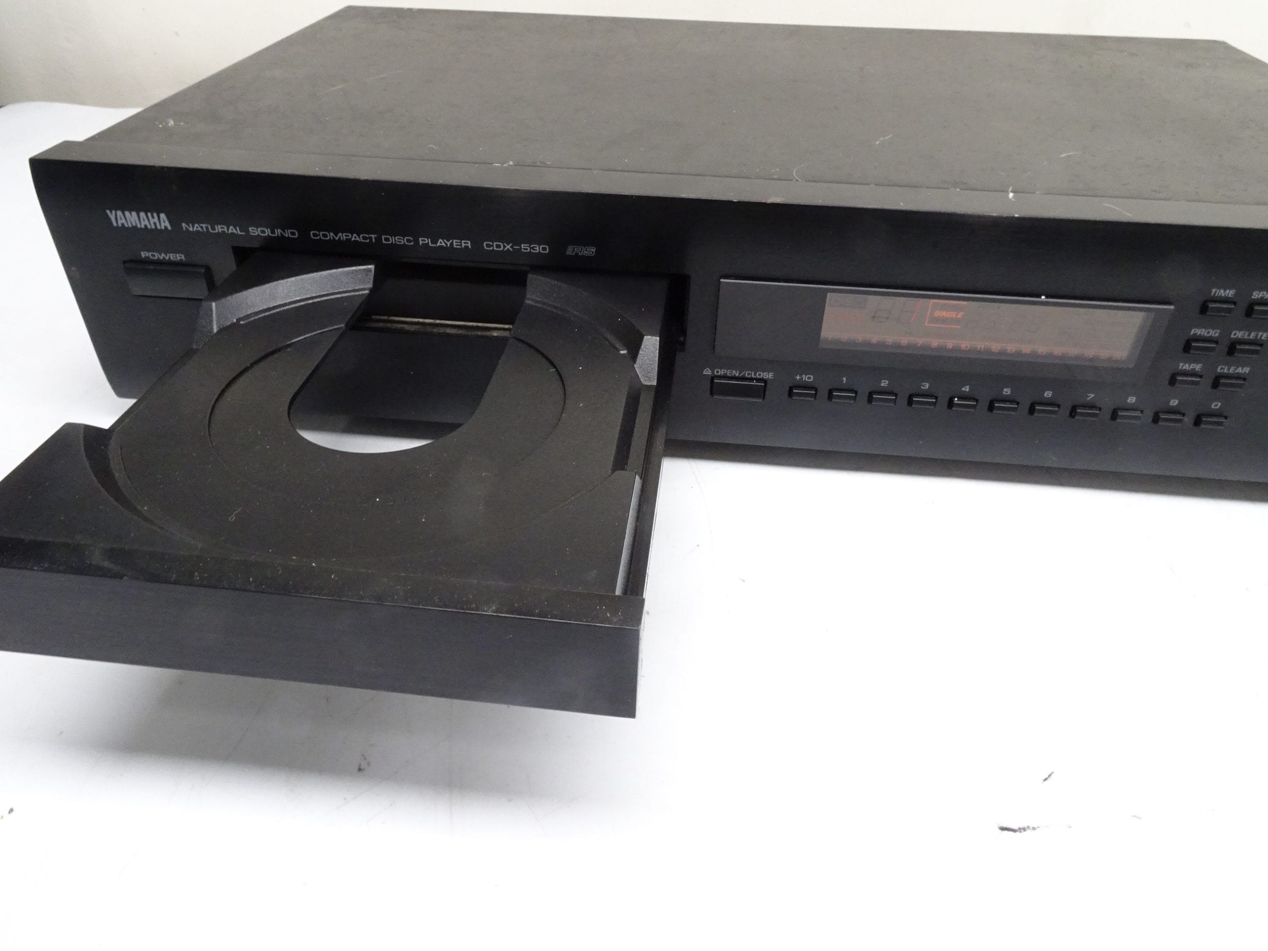 Yamaha CDX-530 CD Player - Image 3