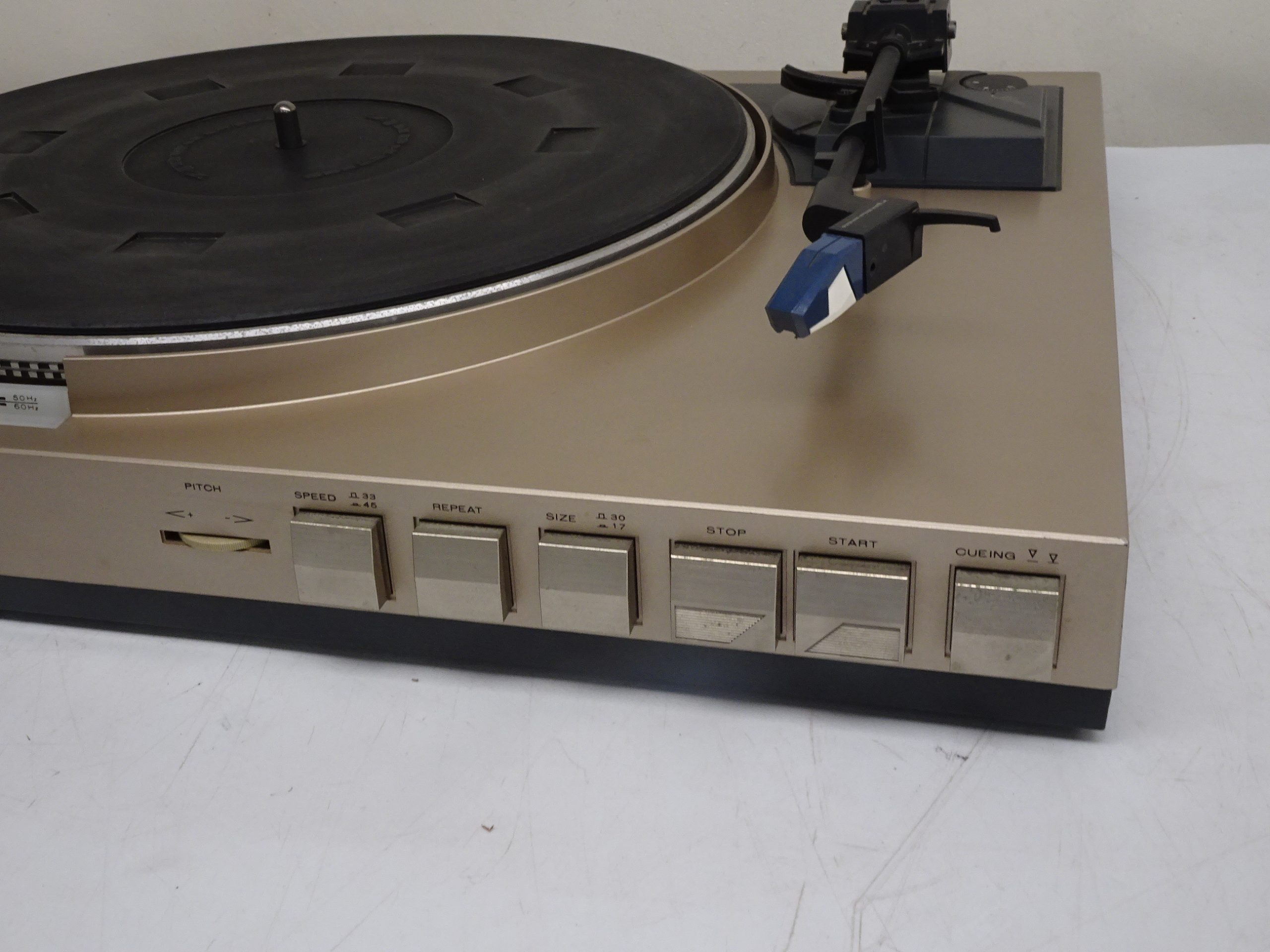 Marantz TT-340 Fully Automatic Turntable - Image 3